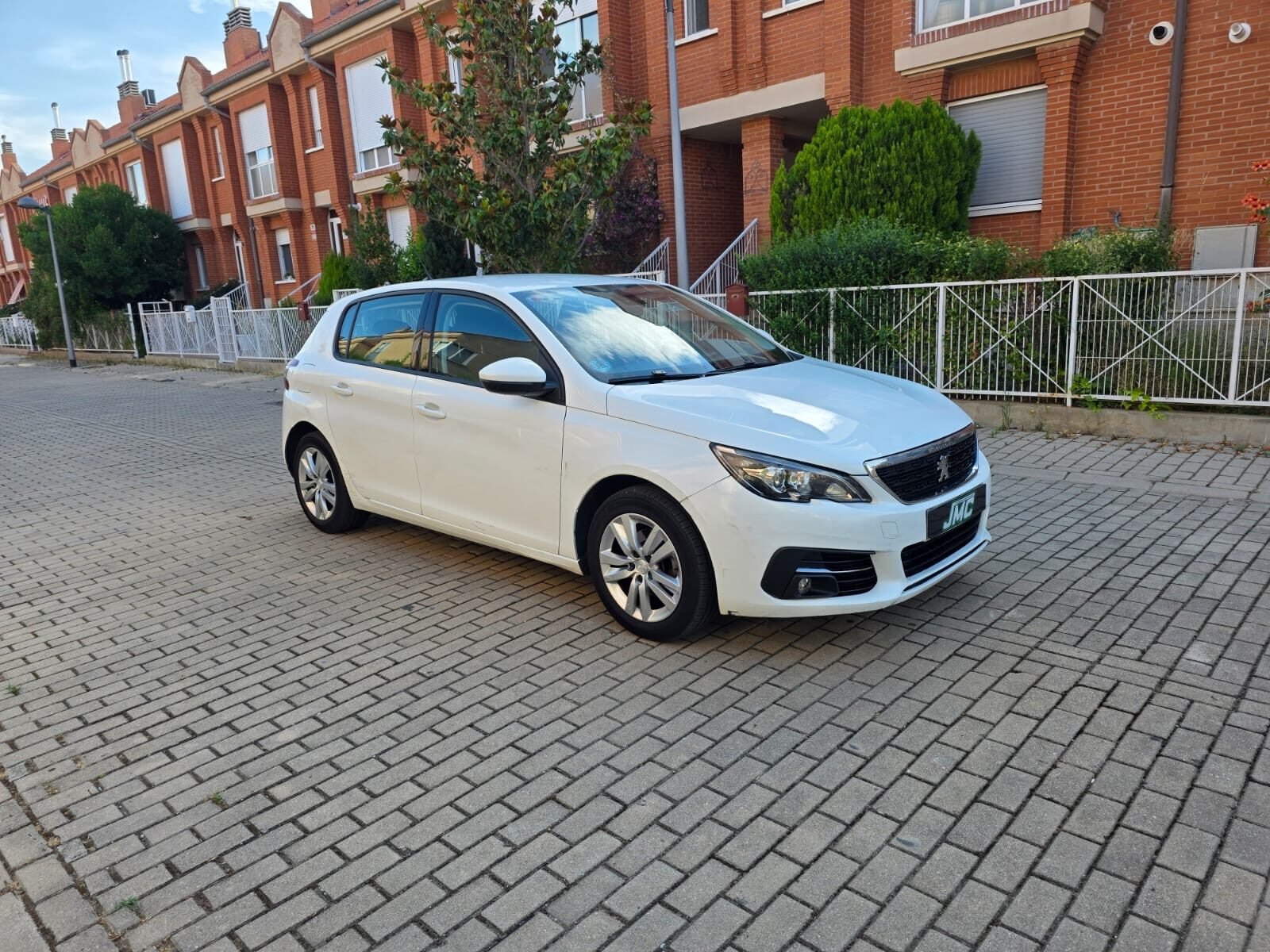 PEUGEOT 308 1.5hdi