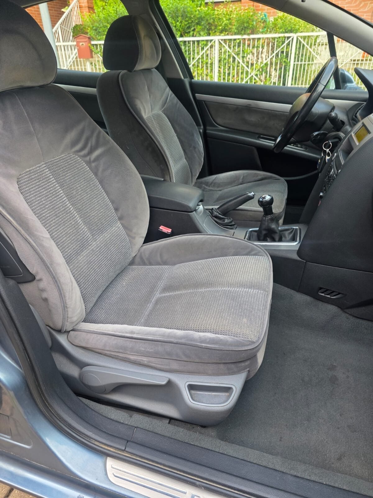 PEUGEOT 407 1.6hdi