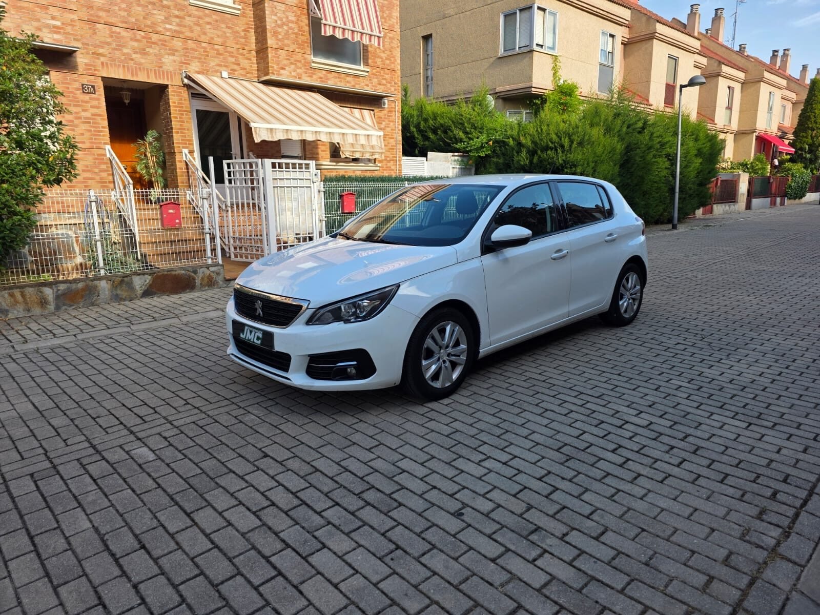 PEUGEOT 308 1.5hdi