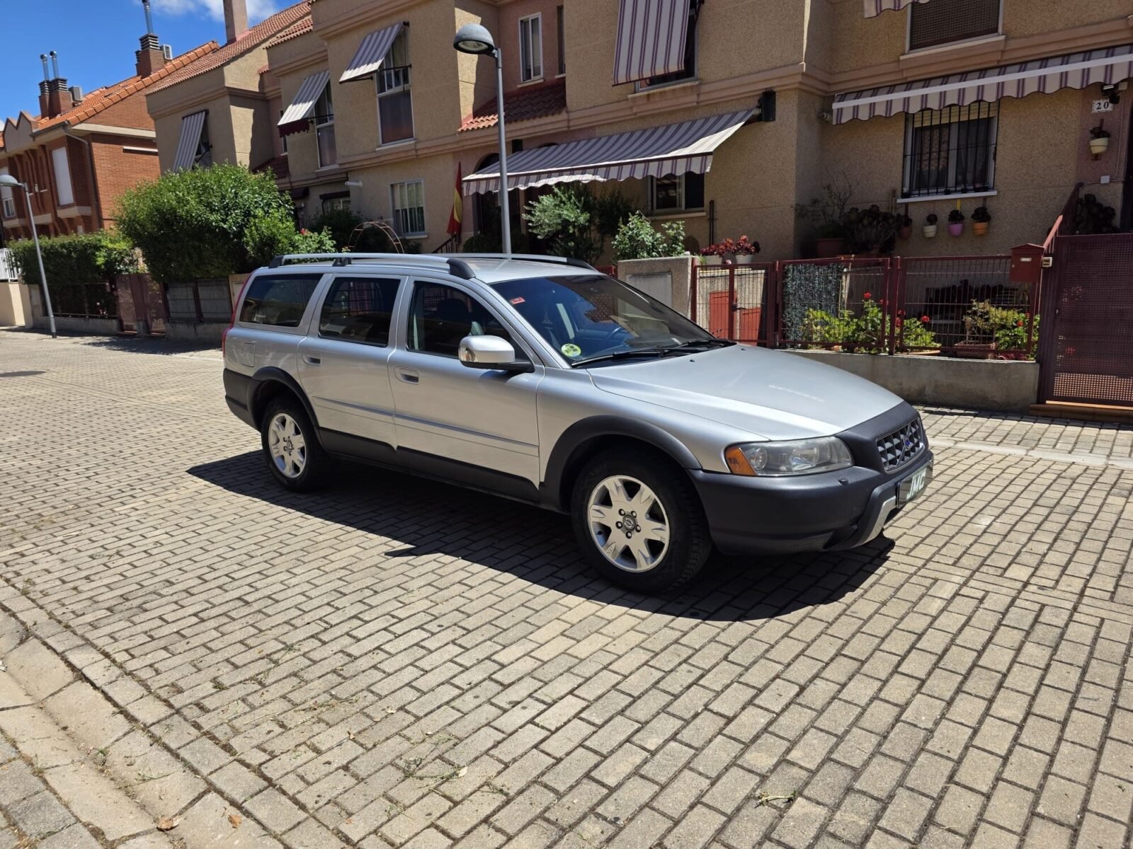 VOLVO XC70 2.4tdi