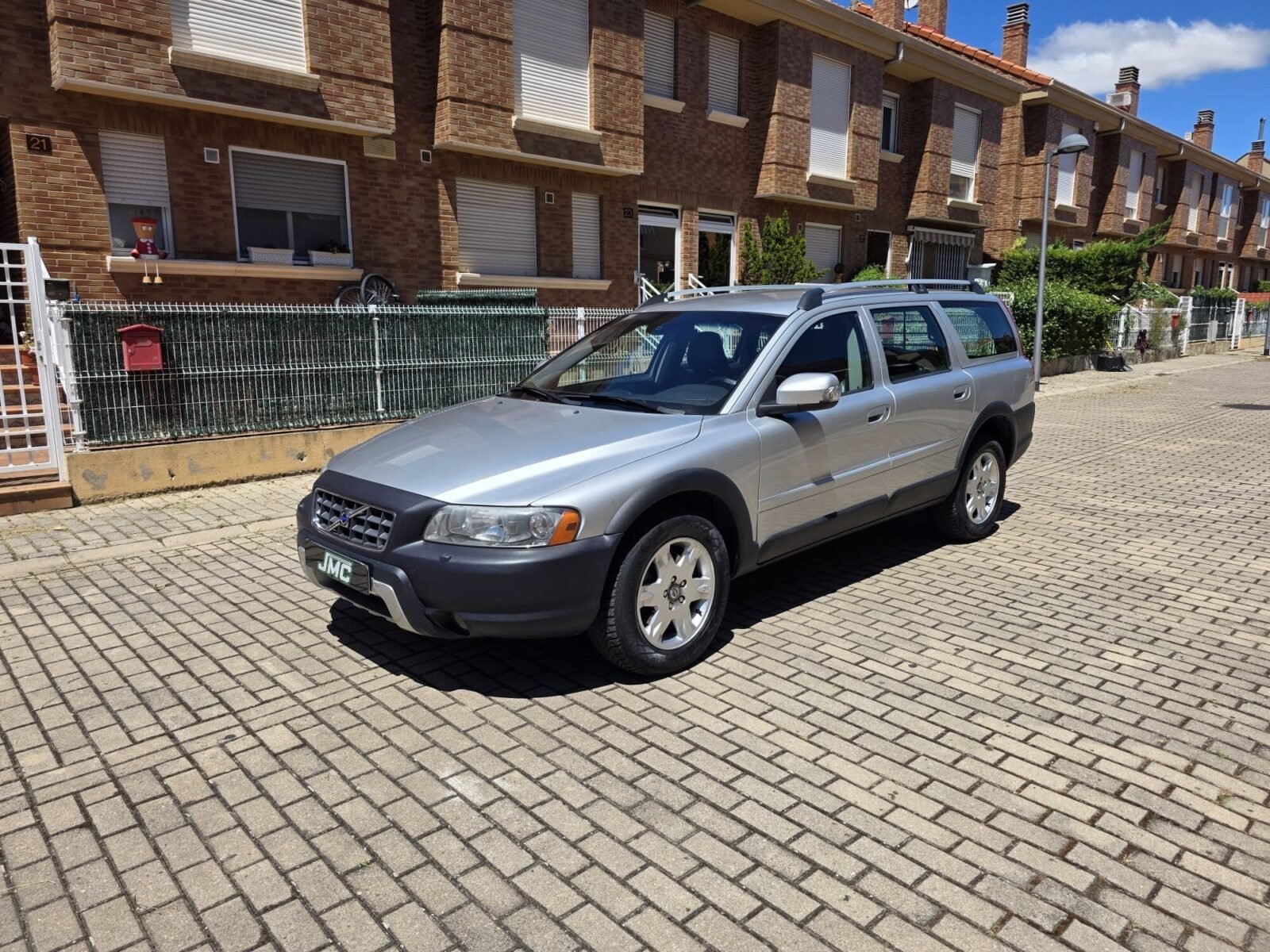 VOLVO XC70 2.4tdi